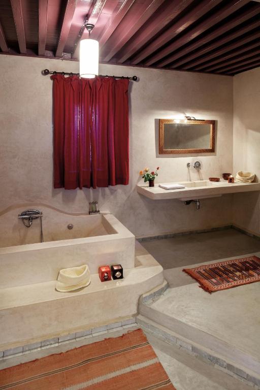 Dar Les Sirenes Hotel Essaouira Room photo